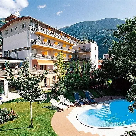 Parkhotel Zur Linde فندق سيلاندرو
